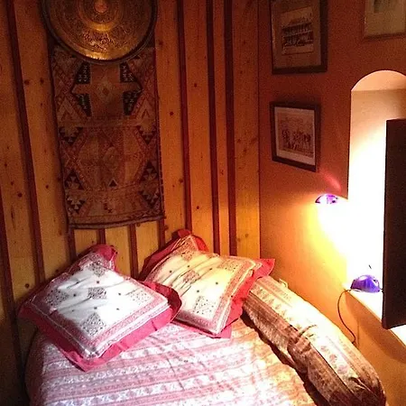 Chateau De La Chassaigne Apartment *